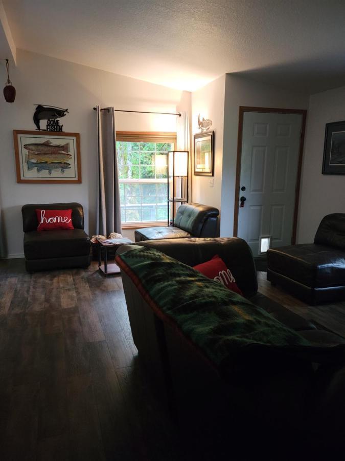 A Relaxing Getaway-A Backwoods Cabin Solduc River Beaver Exteriér fotografie